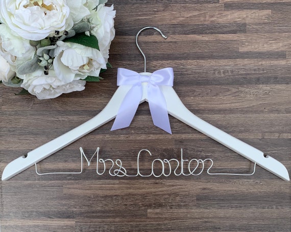Custom Bridal hanger Personalized Wedding hanger Bridal hanger hand decorated with roses Bridal gift Wedding dress hanger