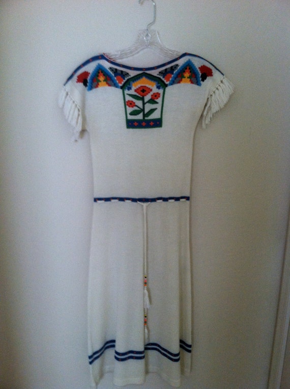 70s 80s Vintage Tribal Indian Boho Floral Sweater… - image 1