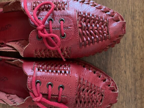 9 West Red Oxford Huaraches Size 9