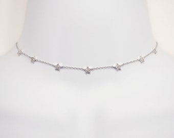 Collier ras de cou en argent sterling avec pavé CZ et étoile