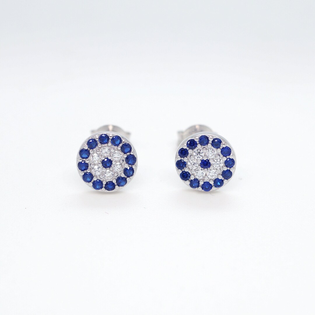 Studs main image 1