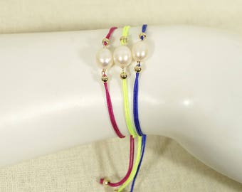 Single Freshwater Pearl Adjustable String Bracelet