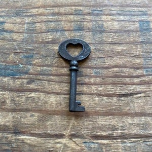 1-1/2"L Mini Key. Blackened Metal Skeleton Key w/Heart Opening. Single Key. Decorative Skeleton Key.