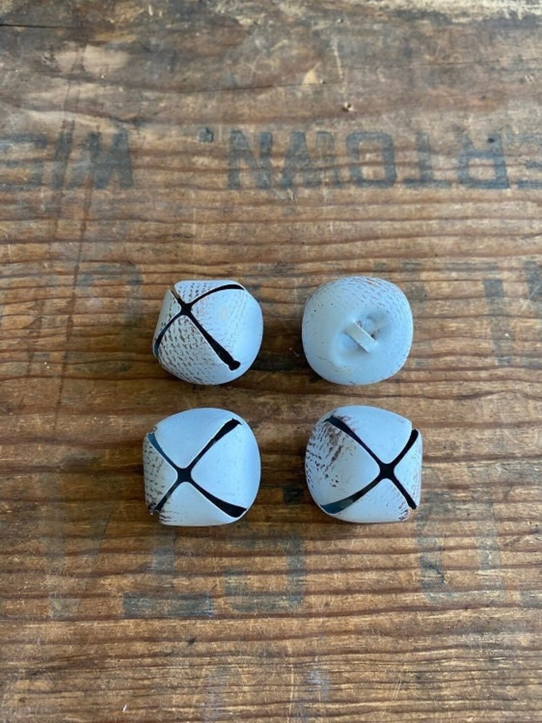 White Enamel Jingle Bells. 32mm Bells. Distressed Look. White Jingle