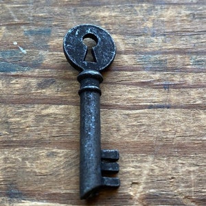 1-1/2L Mini Key. Blackened Metal Skeleton Key w/Keyhole Opening. Single Key. Decorative Skeleton Key. image 2