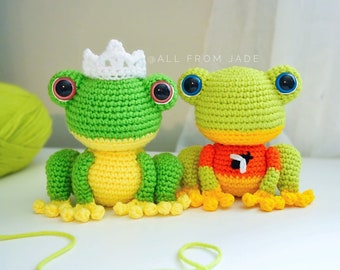 CROCHET PATTERNS : Jenny & Jeremy the Frogs available in English and French