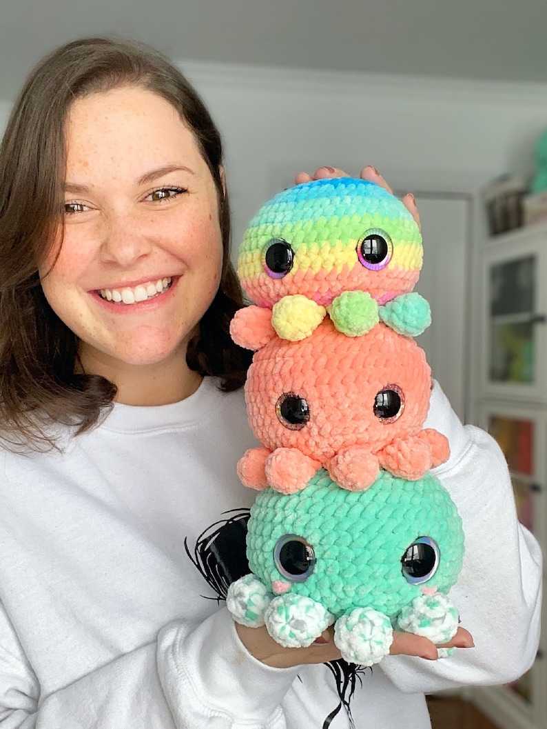 Crochet PATTERNS: The Mini Kawaii Octopus Family English/French image 4