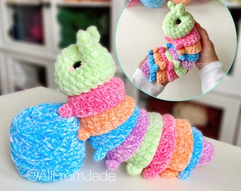 Crochet PATTERN: Chantal the Caterpillar (English/French)