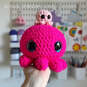 Crochet PATTERNS: The Mini Kawaii Octopus Family English/French image 5