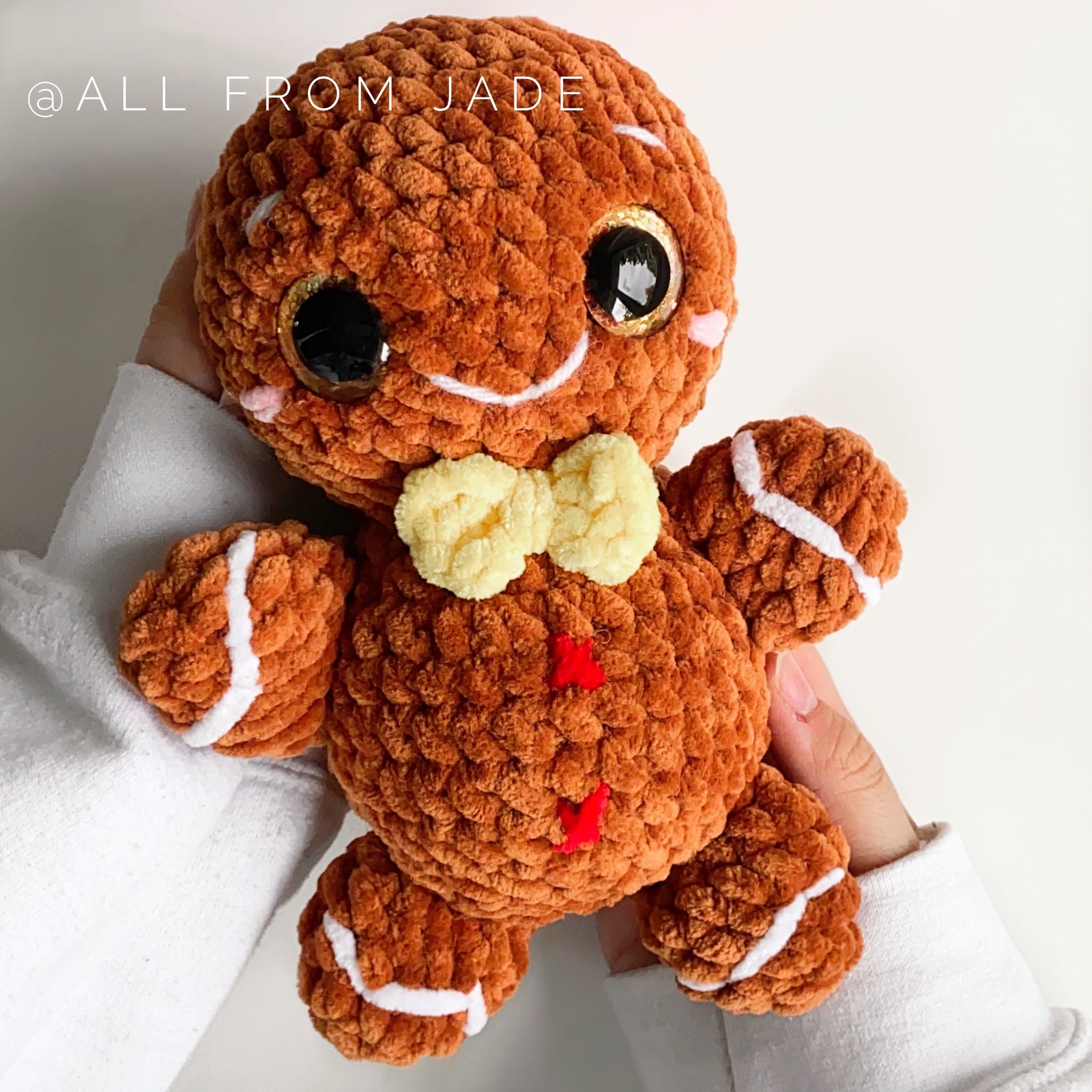 Crochet Patterns: Gingerbread Man (English/French)