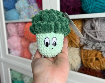 Crochet PLUSHIE: broccoli