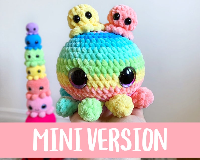 Crochet PATTERNS: The Mini Kawaii Octopus Family English/French image 1