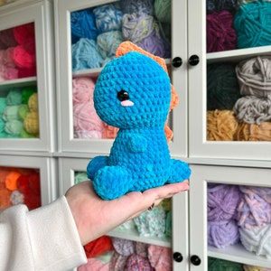 Crochet PLUSHIE: Dinosaur image 1