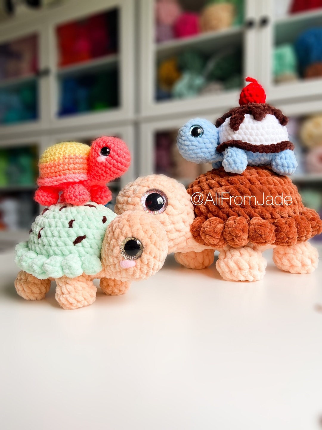 Crochet PATTERNS: the Mini Kawaii Octopus Family english/french 