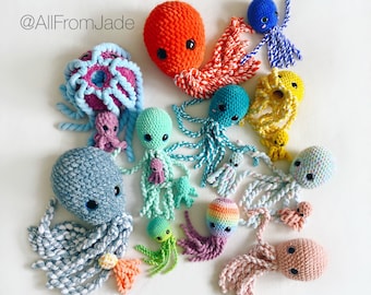 Crochet PATTERNS: The Twisted Squid Family (English/French)