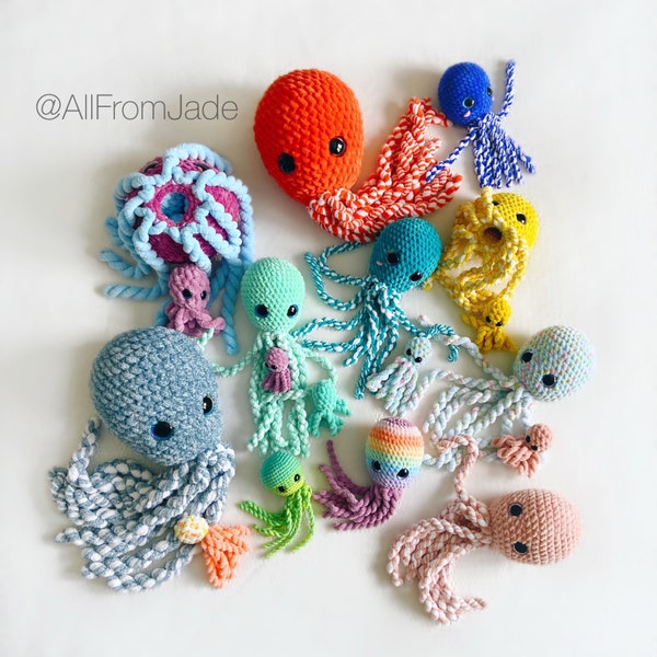 Crochet PATTERNS: The Twisted Squid Family (English/French)
