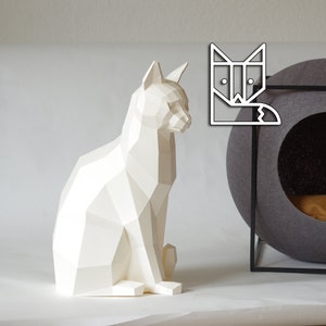 Sitting Cat Papercraft Kit by Paperwolf, perfect lockdown project