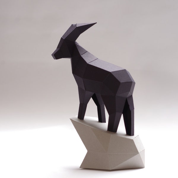 Steinbock DIY Skulptur, Bastelbogen von Paperwolf, Ausschneidebogen, 3D Origami, Steinbock Statue aus Papier, Bergziege zum selber basteln