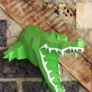 Crocodile DIY Wall sculpture, paper alligator, croc trophy teeth, geometric, polygonal origami papercraft animal, slowing down everyday life image 4