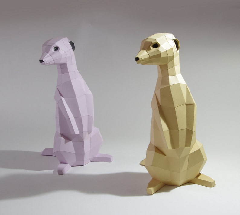 Meerkat Papercraft Kit, various colors Paper Sculpture cut and perforated, Low poly Polygon art, geometric style, interior decor paperwolf imagem 3