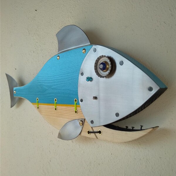 Sculpture : poisson, poisson Mahi Mahi, Funky fish, canne à pêche, leurre, moulinet, décor de plage, plage signe, poisson basse, thon