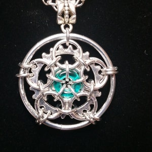 In-Cog-Neat-O Tutorial. Instructions to make this beautiful original design pendant