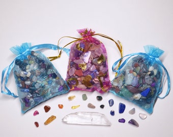 Rock Lovers Gem Bag! Starting a crystal Grid?  Beginner Crystal collector?  This little bundle of Gem Joy is perfect for you!