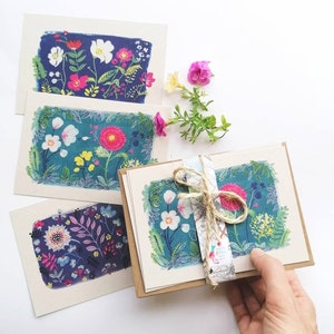 Fleurs colorées, ensemble de 6 cartes de notes de peintures à la gouache. Art floral sur papier écologique + enveloppes. style vintage, rétro, boho.