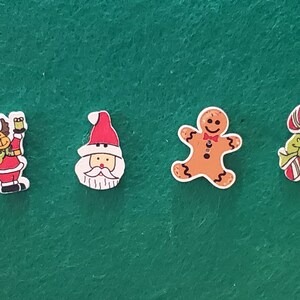 Christmas Push Pins - Set of 4 #0004 *Holiday Push Pins*