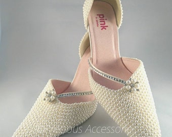 Ivory Bridal shoes size 7, Ivory pearl brides shoes. One off pair