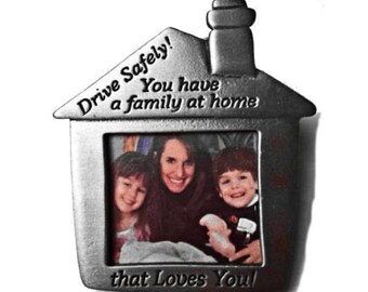 Family Picture Auto Visor Clip Pewter Drive Safely