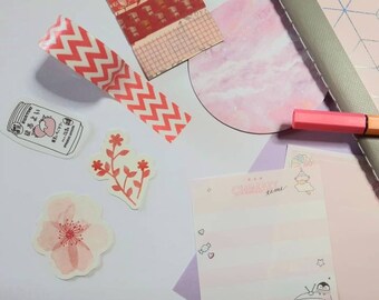 Paquete de papelería kawaii: hojas de notas, muestras de cinta washi y pegatinas