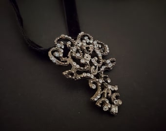 CHRISTIAN LACROIX ~ Authentic Vintage Necklace - Crystal Swarovski Rhinestones - Logo Monogram - CL