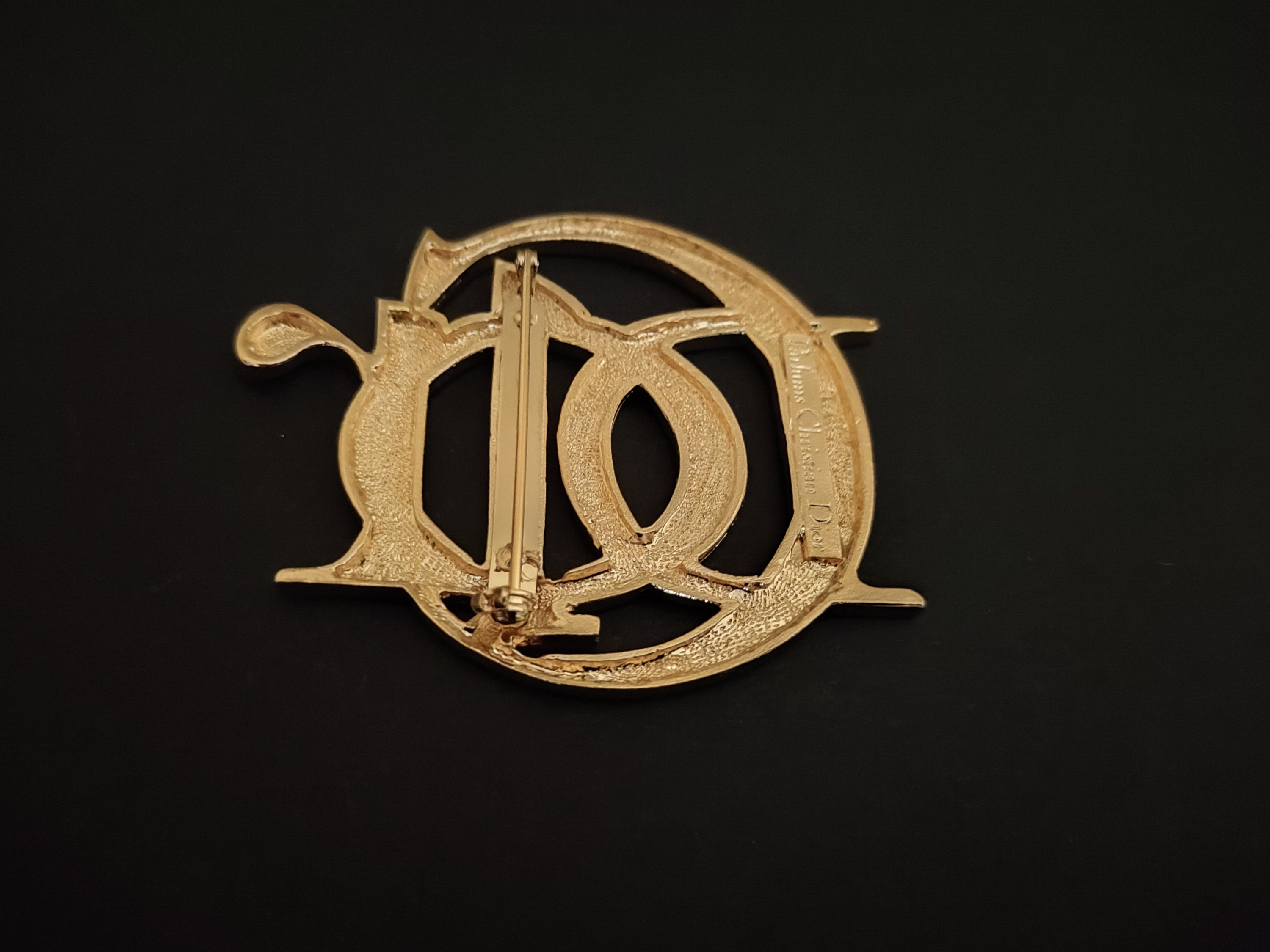 Christian Dior ブローチ ヴィンテージ 大型 ゴールド Christian Dior ブローチ ヴィンテージ 大型 ゴールド Christian