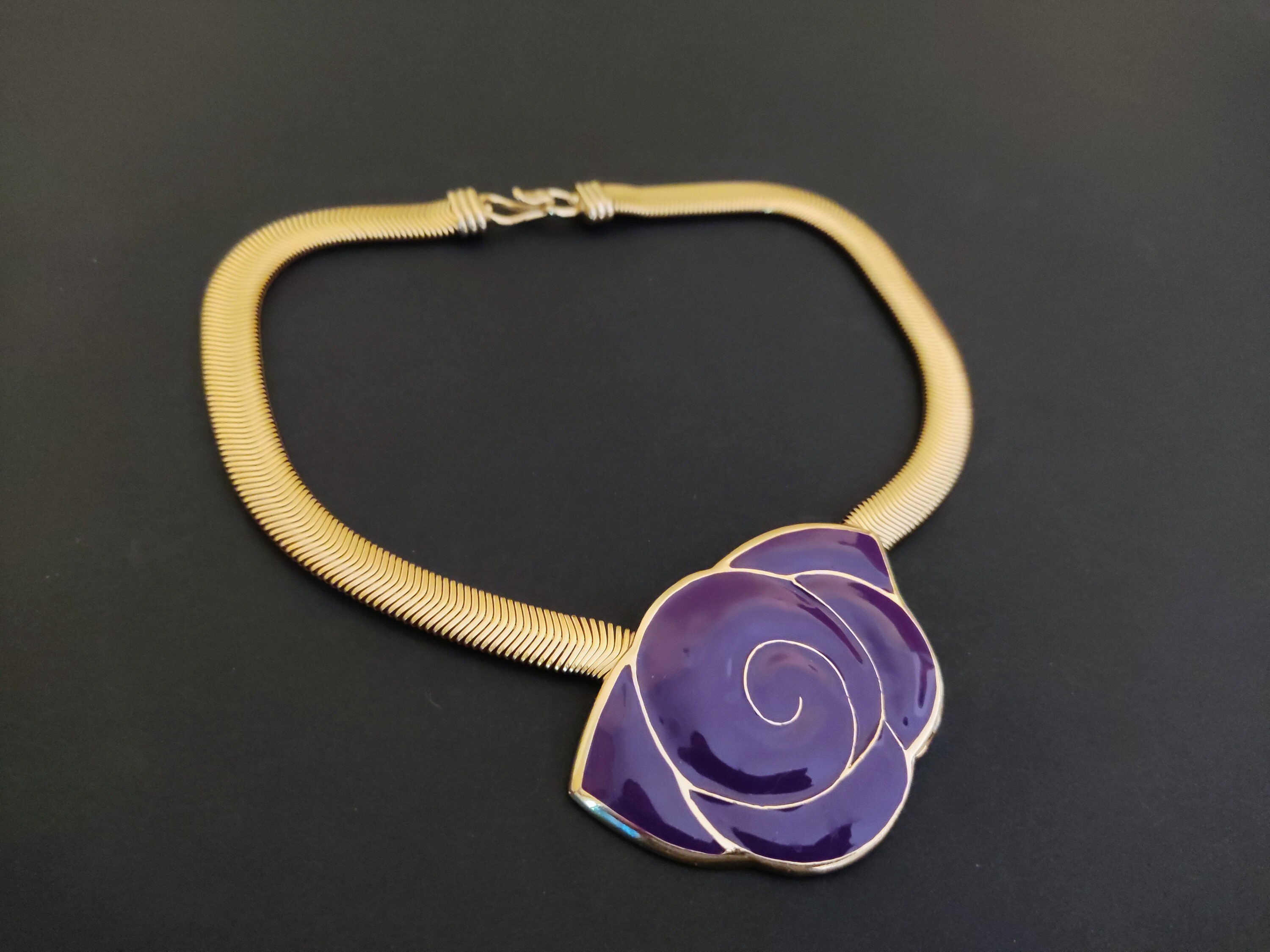 Vintage BALENCIAGA Leaf Nackleceバレンシアガ 【公式通販】