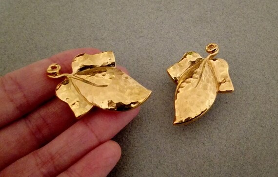 YVES SAINT LAURENT ~ Authentic Vintage Gold Plate… - image 3