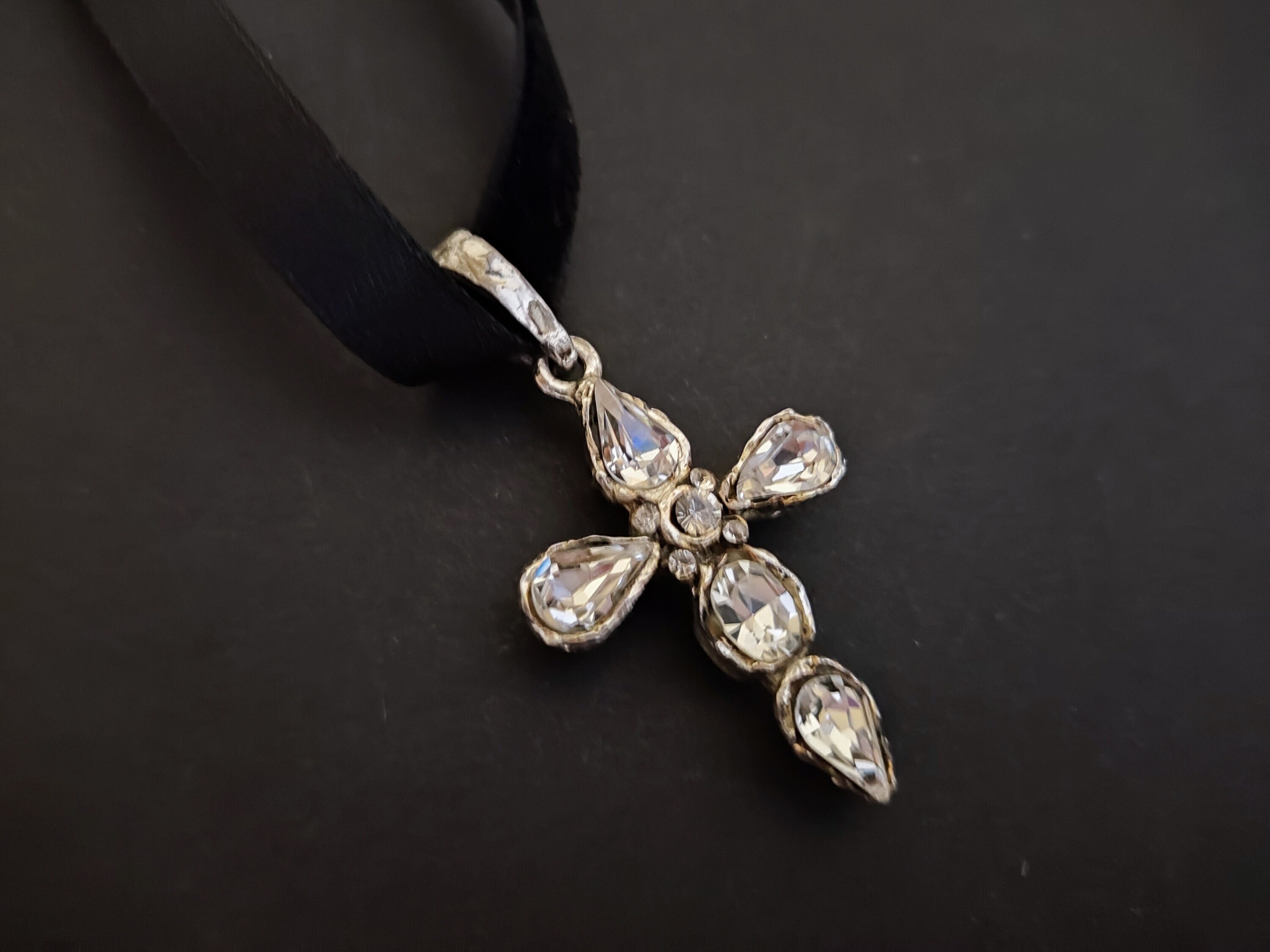 Christian Lacroix ハート型ネックレス 【ヴィンテージ】 Christian Lacroix Vintage Heart Necklace
