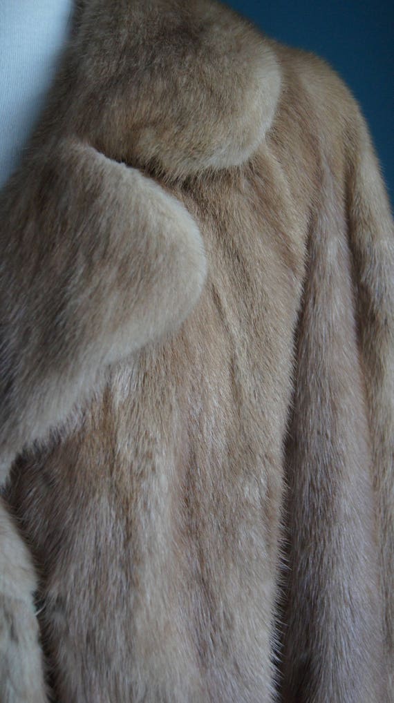 Emba the american mink Clearance