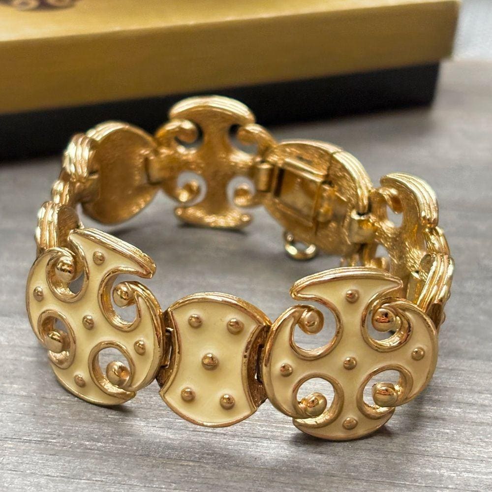 Ciner Bracelet - Etsy