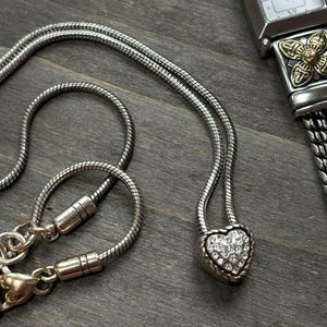 Lot of Brighton Jewelry Necklace, Watch, Earrings and Tin Bild 6