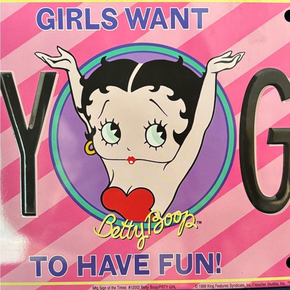 Betty Boop “PRTY GRL” Pink License Plate, 1999 - Etsy