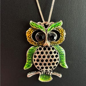 Vintage Silver and Green Owl Pendant Necklace, sterling silver chain