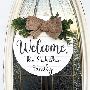 Welcome! Custom Family Name Wooden Round Welcome Door Sign / Greenery and Burlap circle front door sign / Personalized Front Door Name Sign