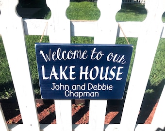 Personalized Lake House Sign: Custom Family Name Wood Sign