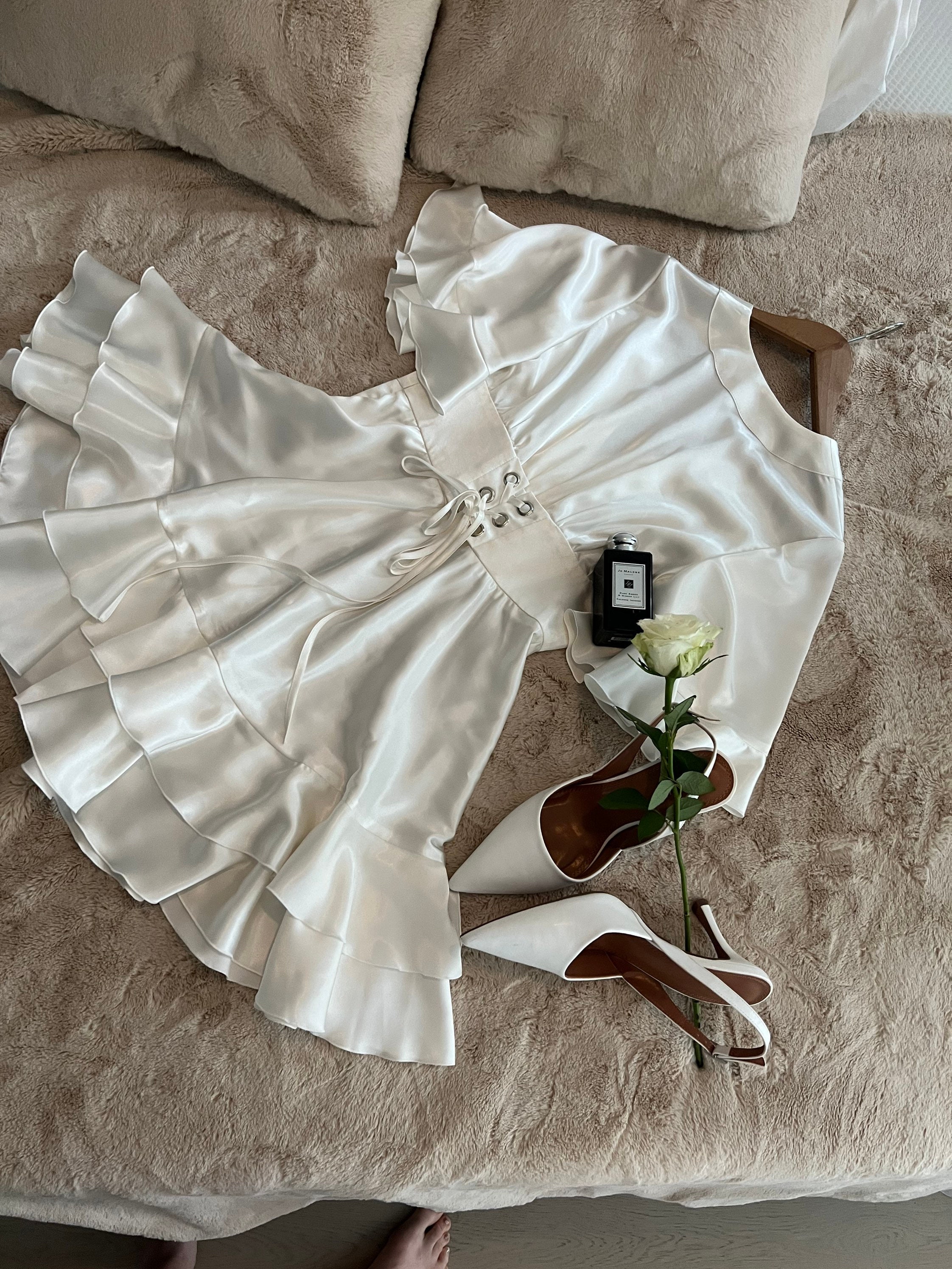 Dress without sleeve, blue with silk ribbon