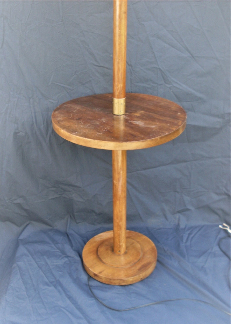 vintage ground lamp whit table round floor lamp in solid cherry electric made in Italy floor lamp 3 bulbs wooden body floor lamp