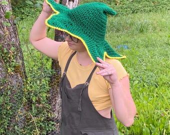 Stella's Star Witch hat crochet pattern