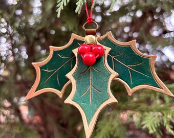 Stechpalme Mistelzweig Leder Ornament - Etsy.de