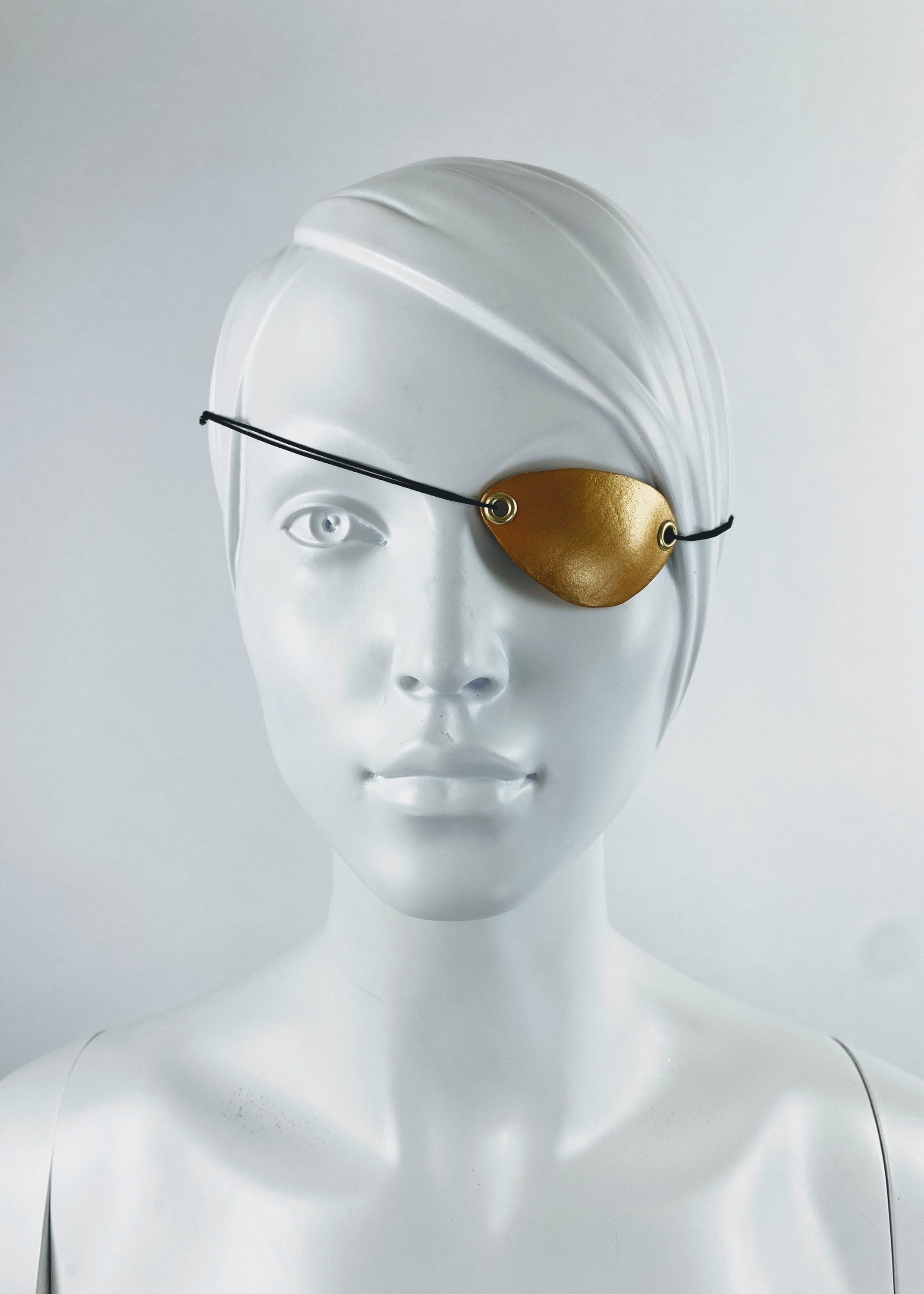 Gold Small Eyepatch Cosplay, Slim Eye Patch For Men, Left Eye Patch for Women, Right Eye Patch for Kids, Goth Eyepatch for Glasses