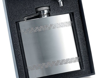 Personalized Stainless pocket flask - Engraved Steel Flask for Groomsmen, Best man, Father of the Bride